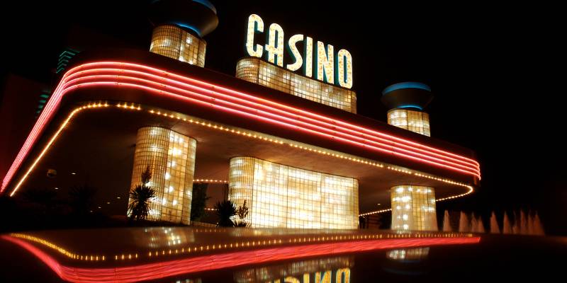casino online và casino offline